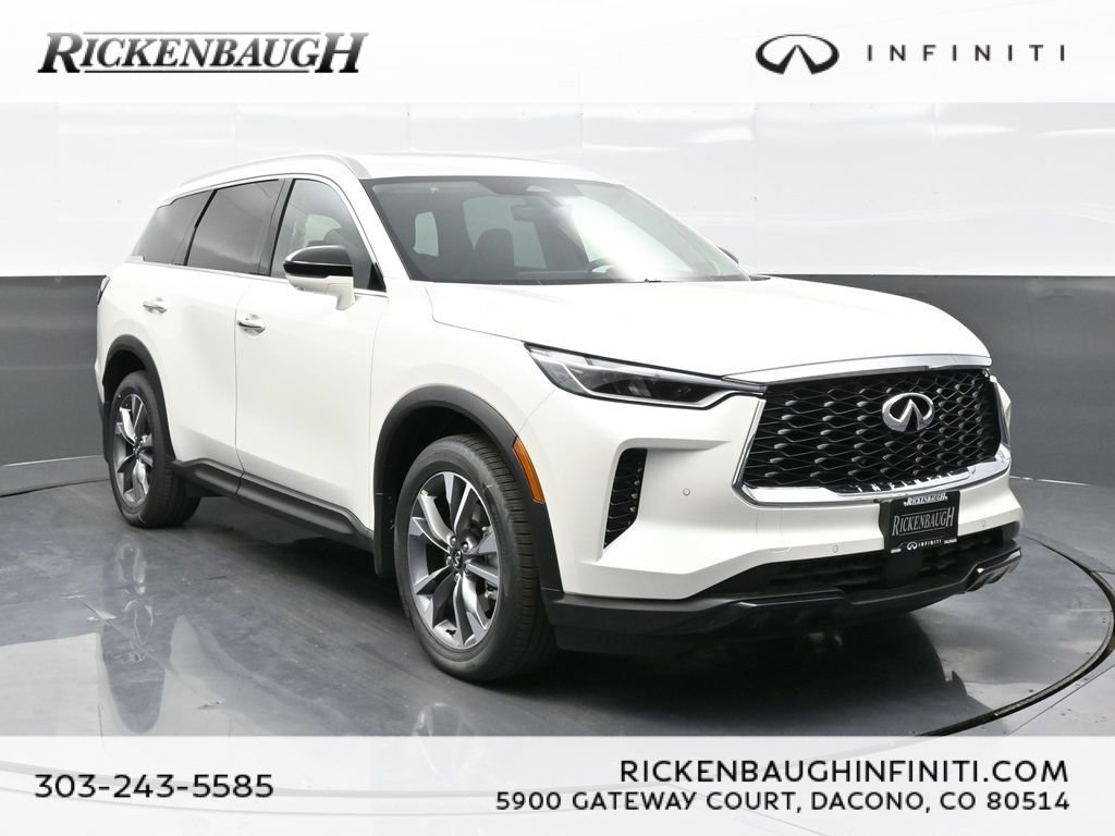 Used 2025 INFINITI QX60 Luxe w/ Vision Package AWD/4WD image 1