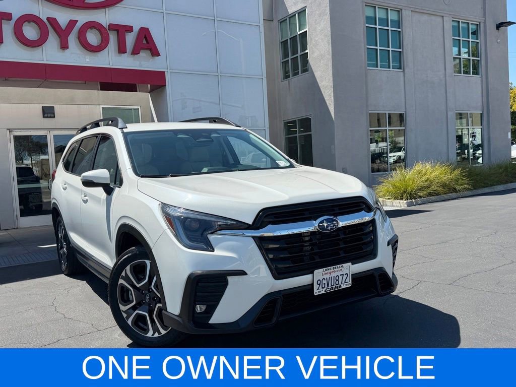 Used 2023 Subaru Ascent Limited AWD/4WD image 2