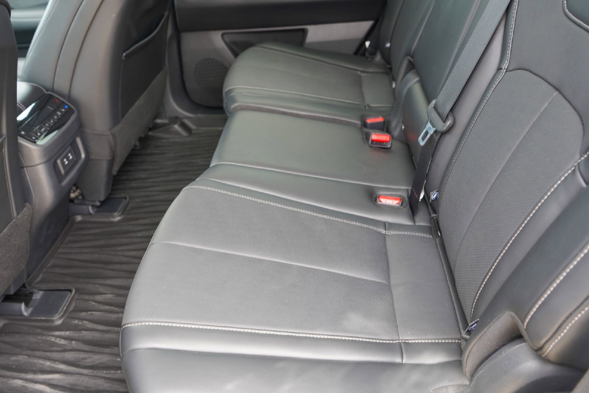 Certified 2026 INFINITI QX60 Luxe w/ Cargo Package image 23