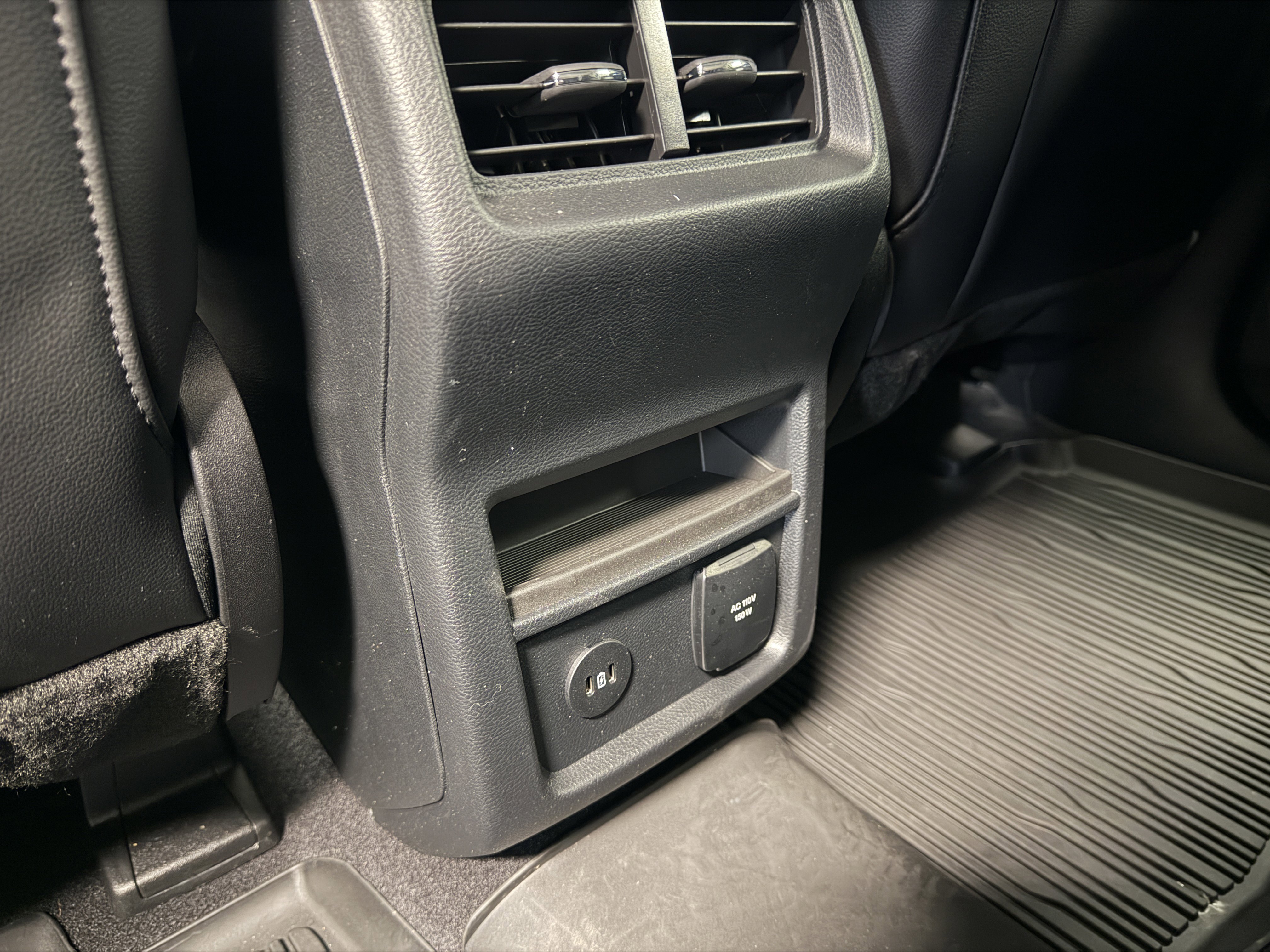 Used 2024 Ford Edge SEL w/ Convenience Package image 22