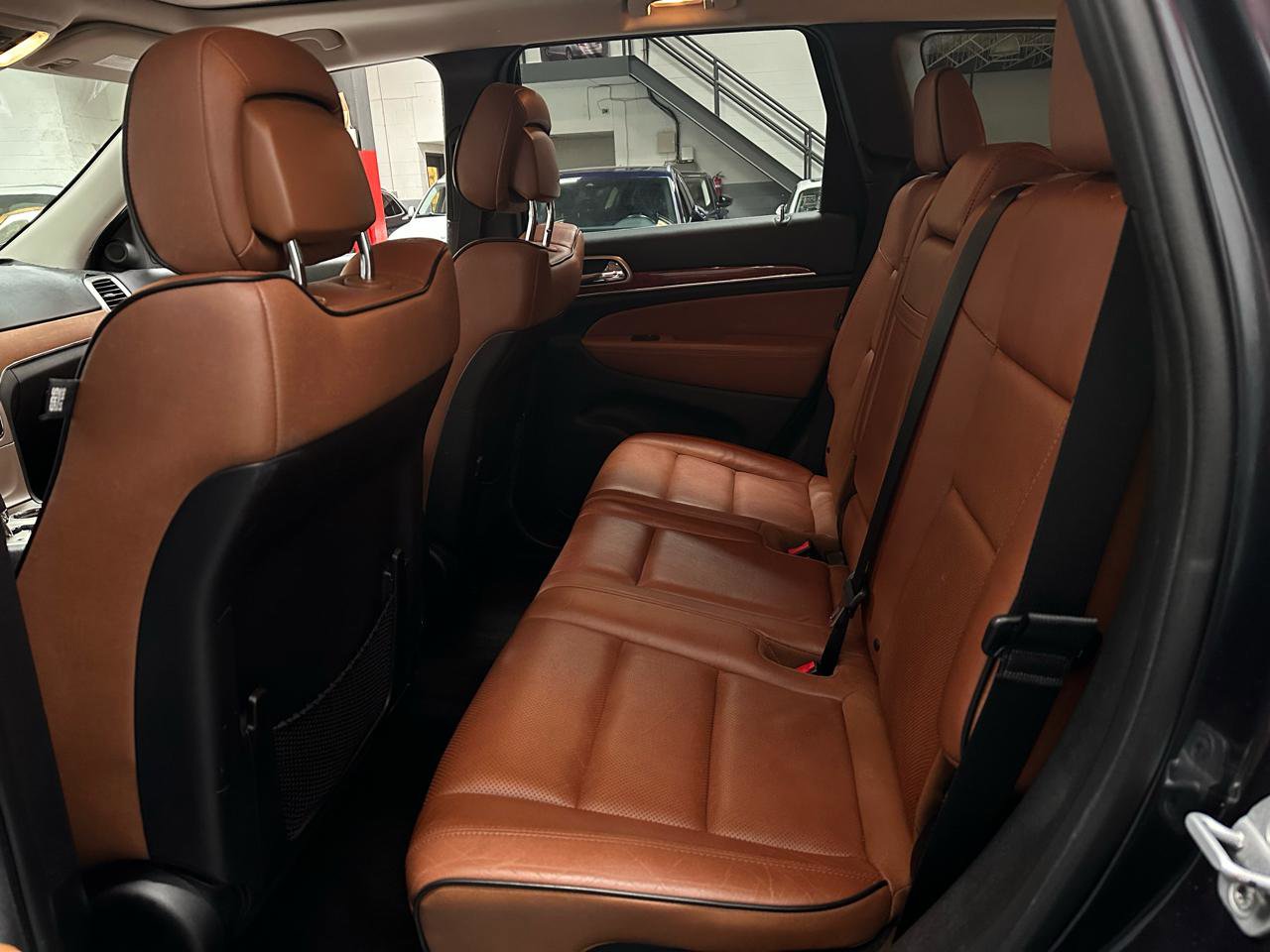 Used 2013 Jeep Grand Cherokee Overland w/ Advance Technology Group image 14