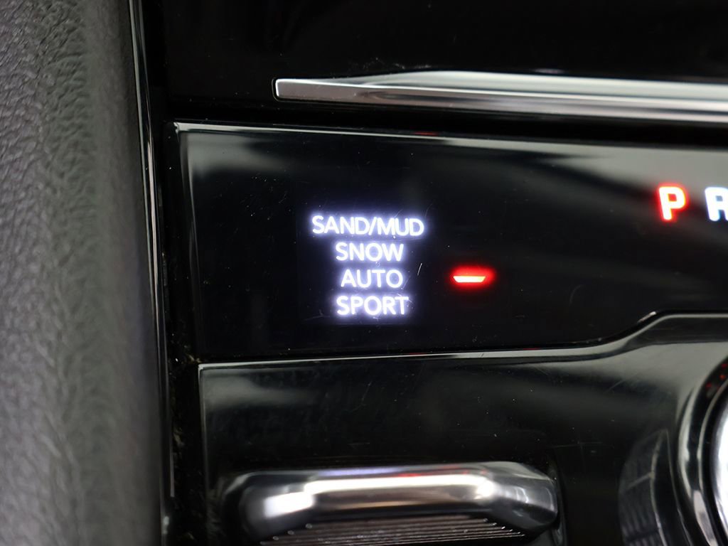 Used 2021 Jeep Grand Cherokee L Limited w/ Luxury Tech Group II AWD/4WD image 62