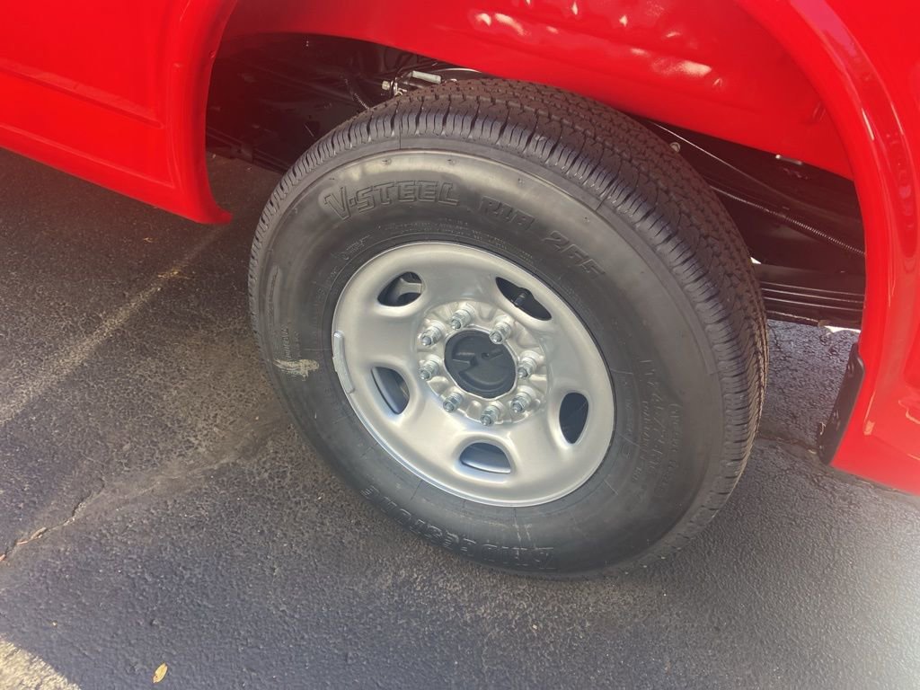 New 2025 Chevrolet Express 2500 w/ Driver Convenience Package image 8