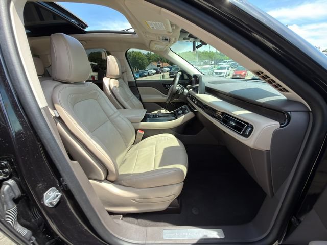 Used 2024 Lincoln Aviator Reserve w/ Equipment Group 201A RWD image 9