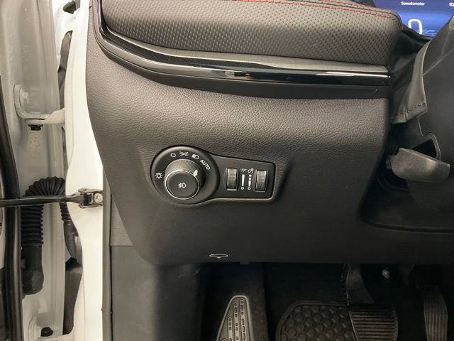 New 2026 Jeep Compass Trailhawk AWD/4WD image 14