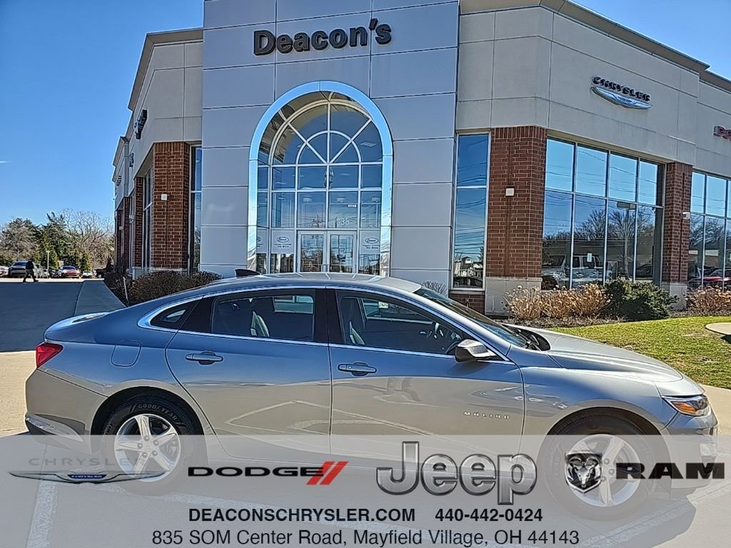 Used 2023 Chevrolet Malibu LS image 1
