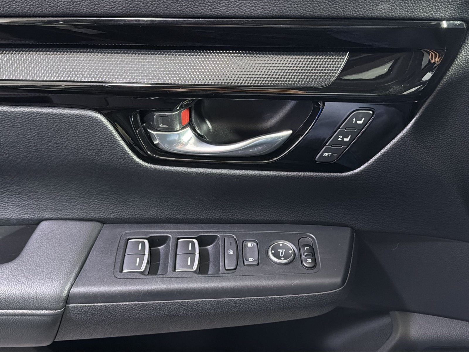 Used 2023 Honda CR-V EX-L image 37