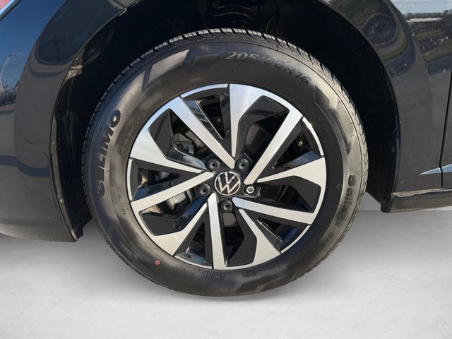 Used 2024 Volkswagen Jetta S FWD image 25