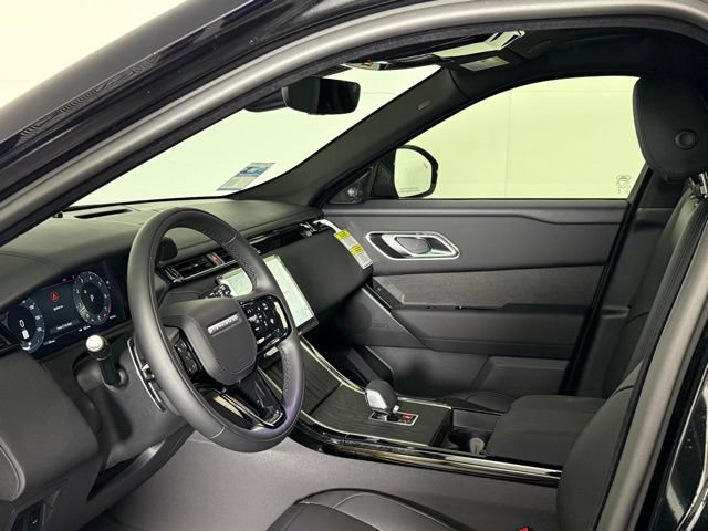 New 2026 Land Rover Range Rover Velar Dynamic SE image 37