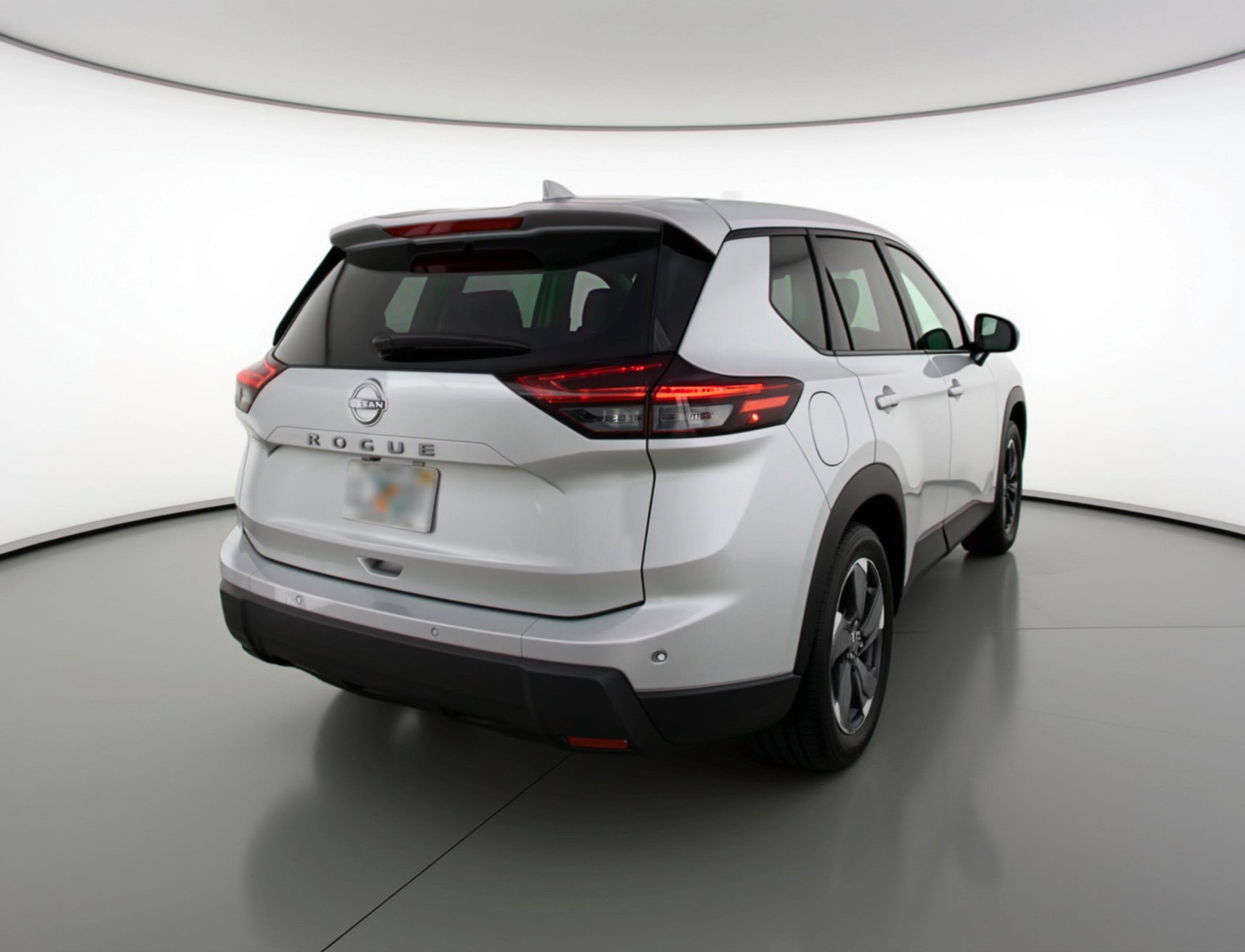 Used 2025 Nissan Rogue SV FWD image 9