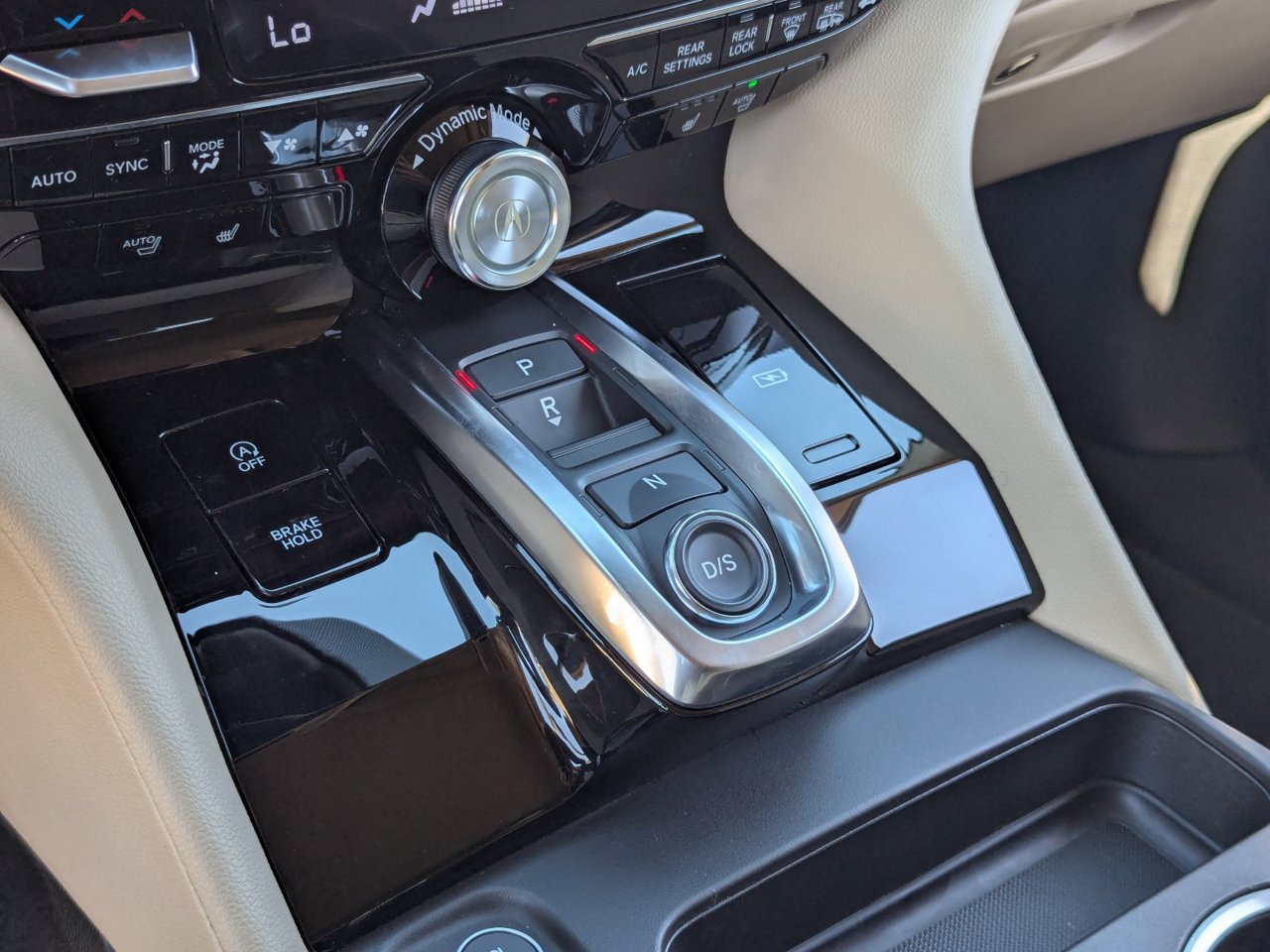 Certified 2025 Acura MDX FWD image 29