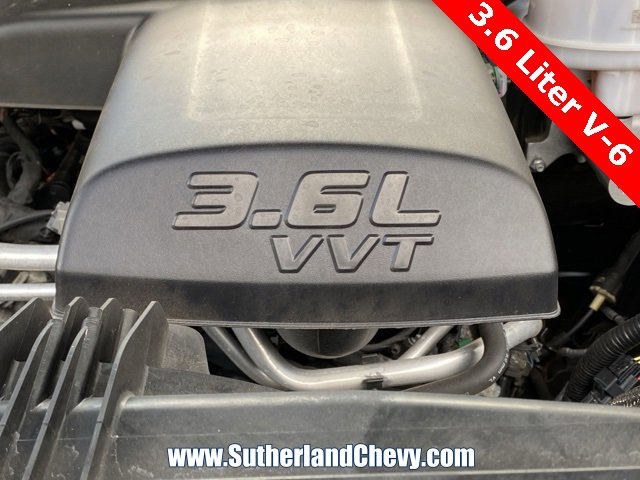 Used 2022 RAM 1500 Classic SLT w/ Electronics Group image 47