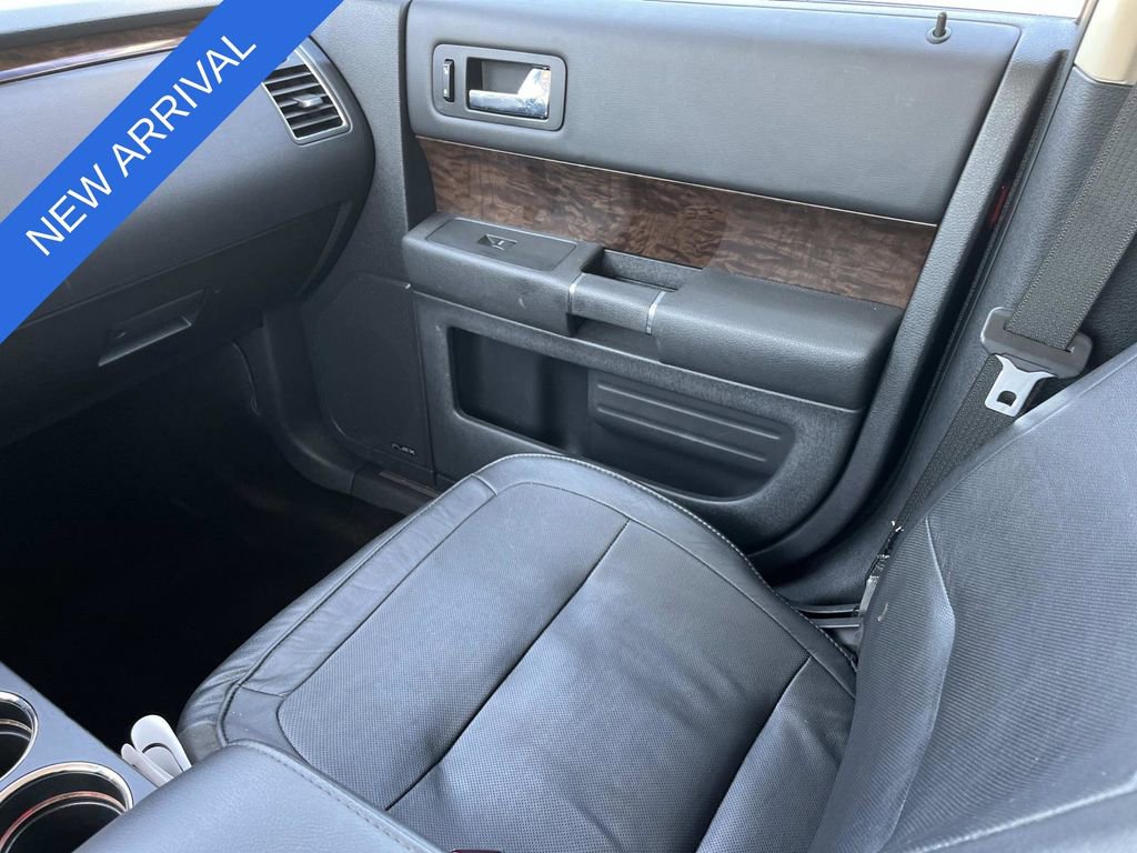 Used 2018 Ford Flex Limited w/ Equipment Group 303A AWD/4WD image 13