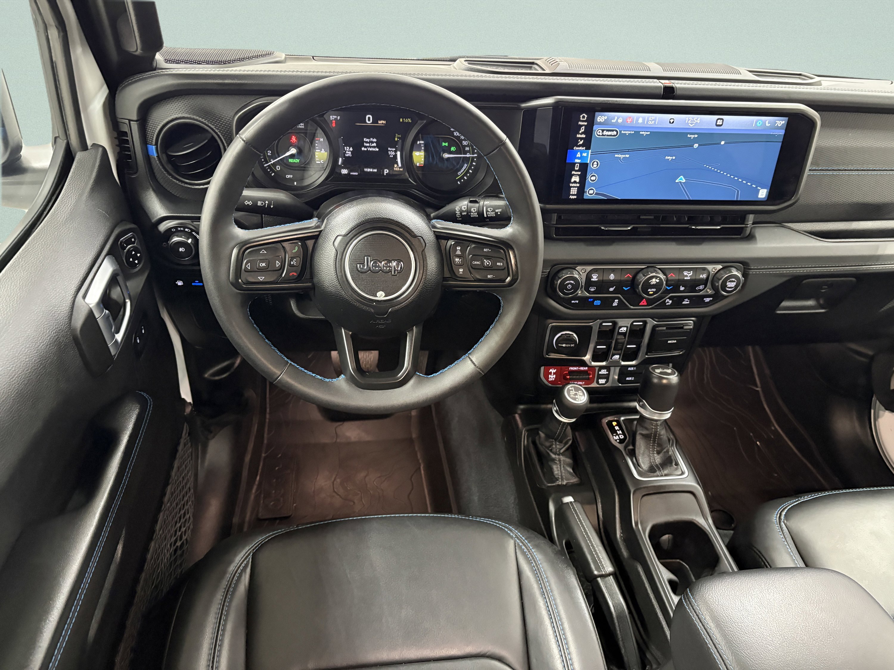 Used 2024 Jeep Wrangler Unlimited Rubicon 4xe image 12