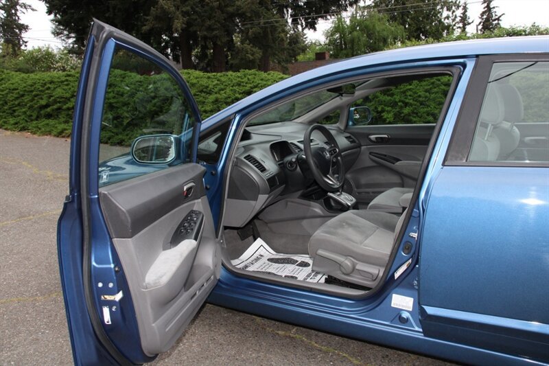 Used 2010 Honda Civic LX image 5