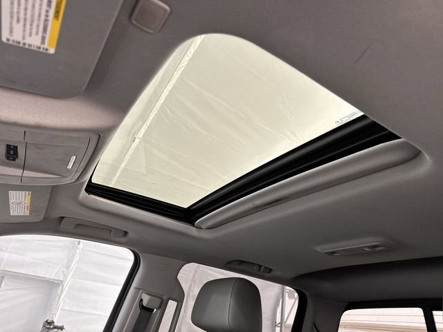 Used 2018 GMC Sierra 2500 SLT w/ Duramax Plus Package image 17