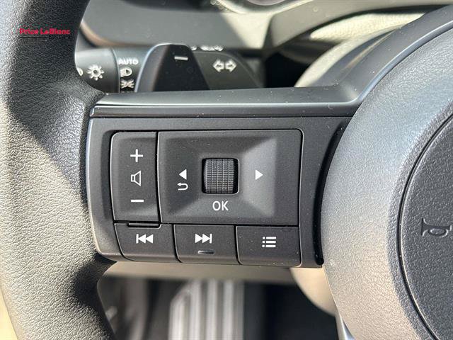 Certified 2025 Nissan Pathfinder S FWD image 21