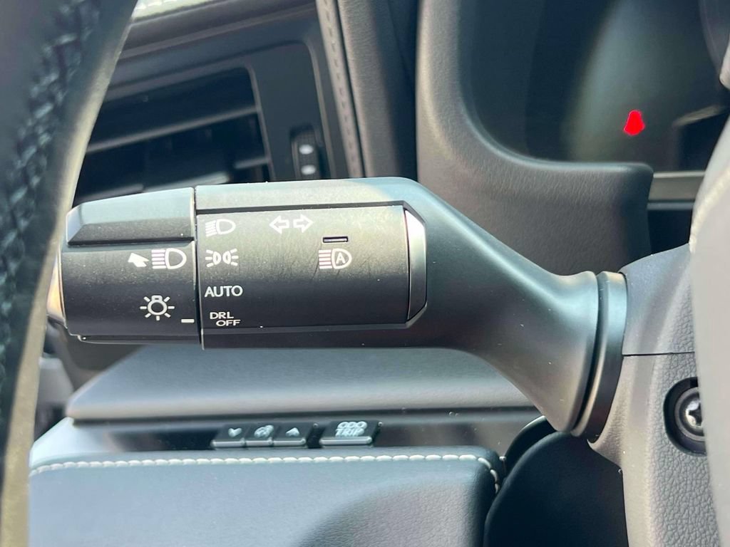 Used 2018 Lexus LC 500 Coupe w/ Sport Package RWD image 20