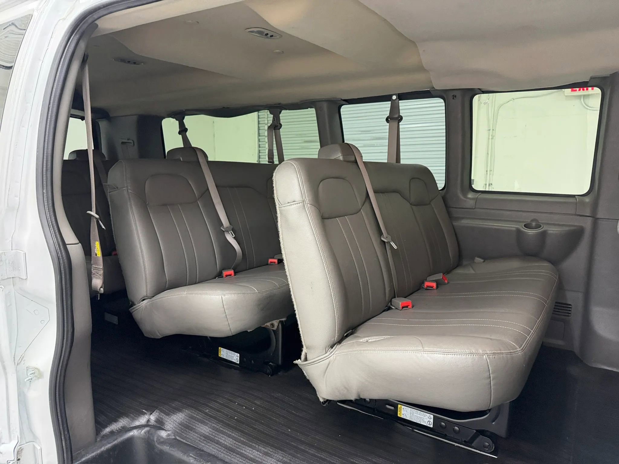 Used 2023 Chevrolet Express 3500 LS RWD image 15