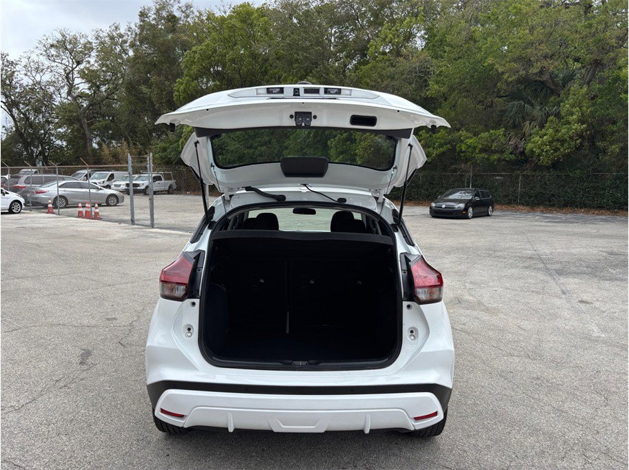 Used 2021 Nissan Kicks S FWD image 37