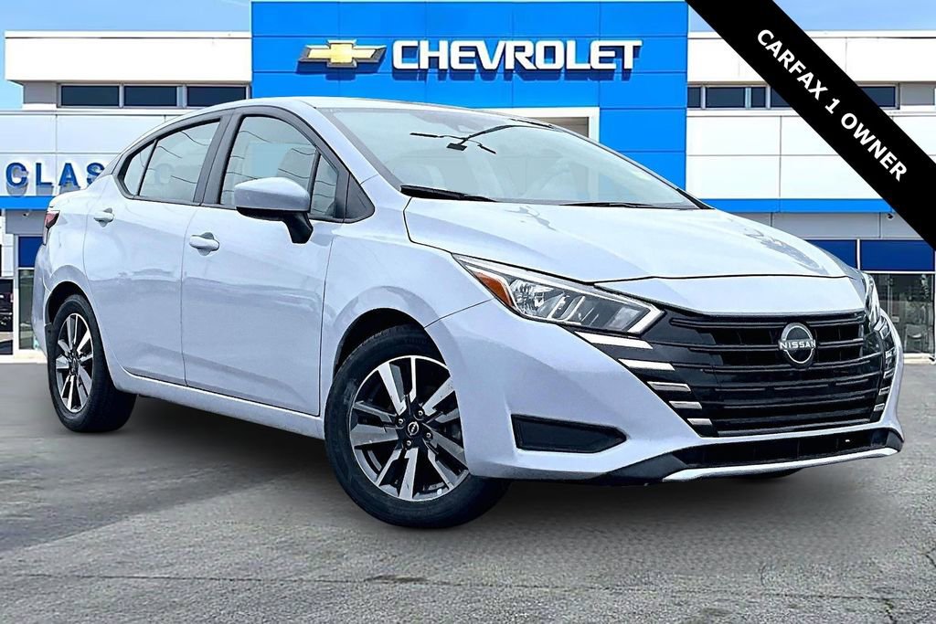 Used 2024 Nissan Versa SV w/ Trunk Package FWD image 1