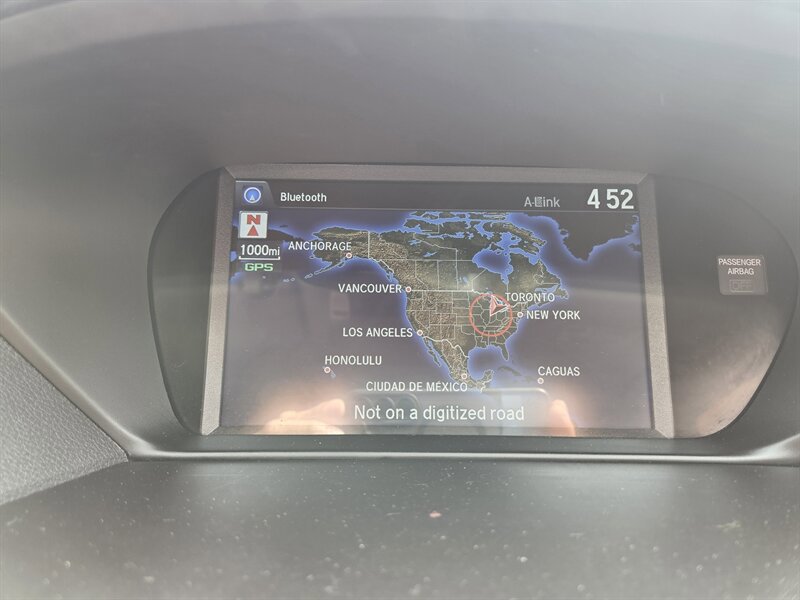 Used 2015 Acura TLX w/ Technology Package FWD image 18