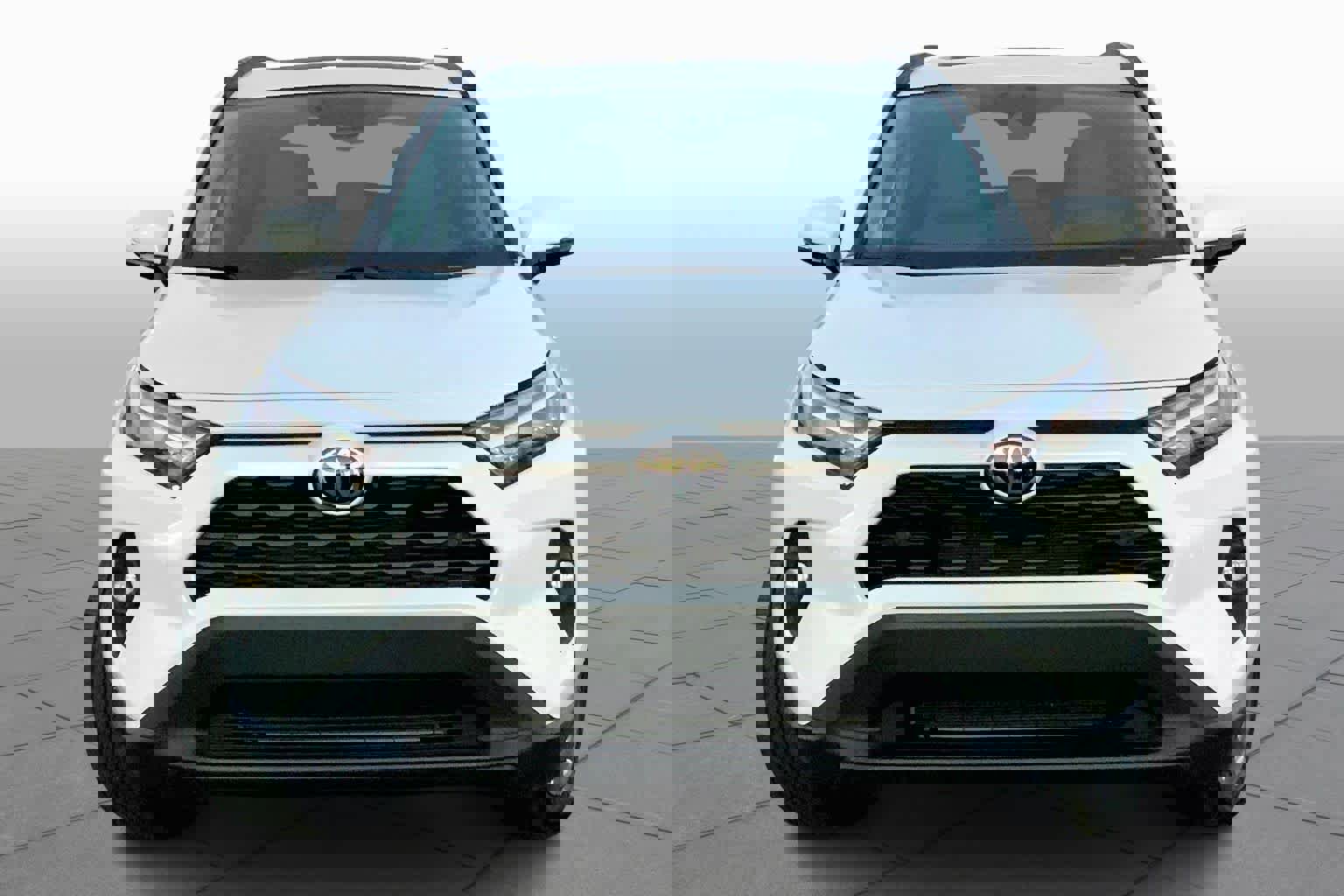 Used 2024 Toyota RAV4 XLE Premium w/ Weather Package image 4