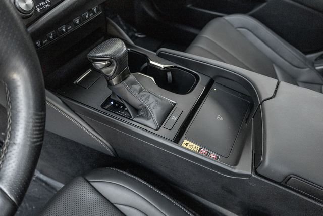 Used 2025 Lexus ES 350 F Sport image 11