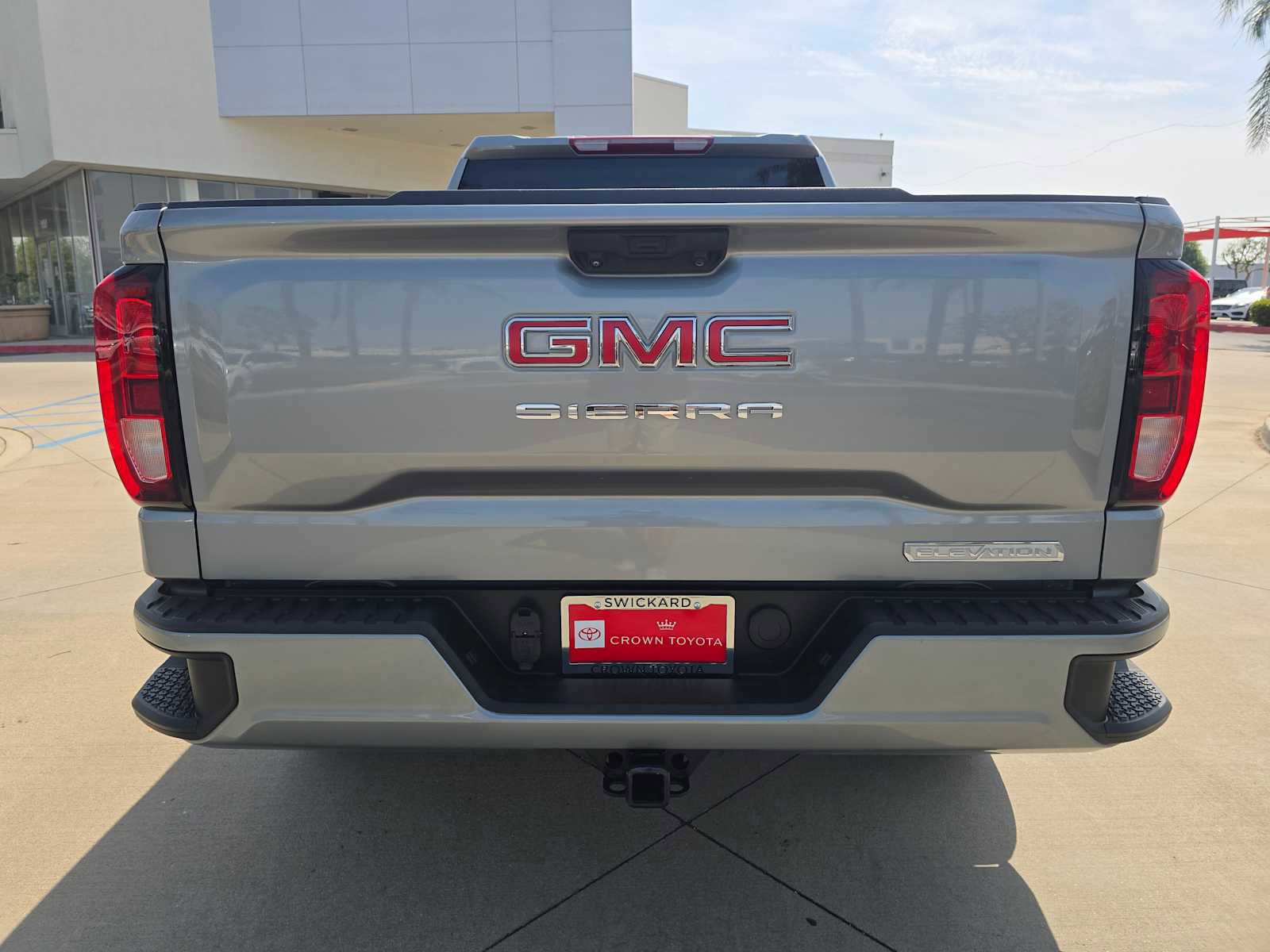 Used 2023 GMC Sierra 1500 Elevation image 14