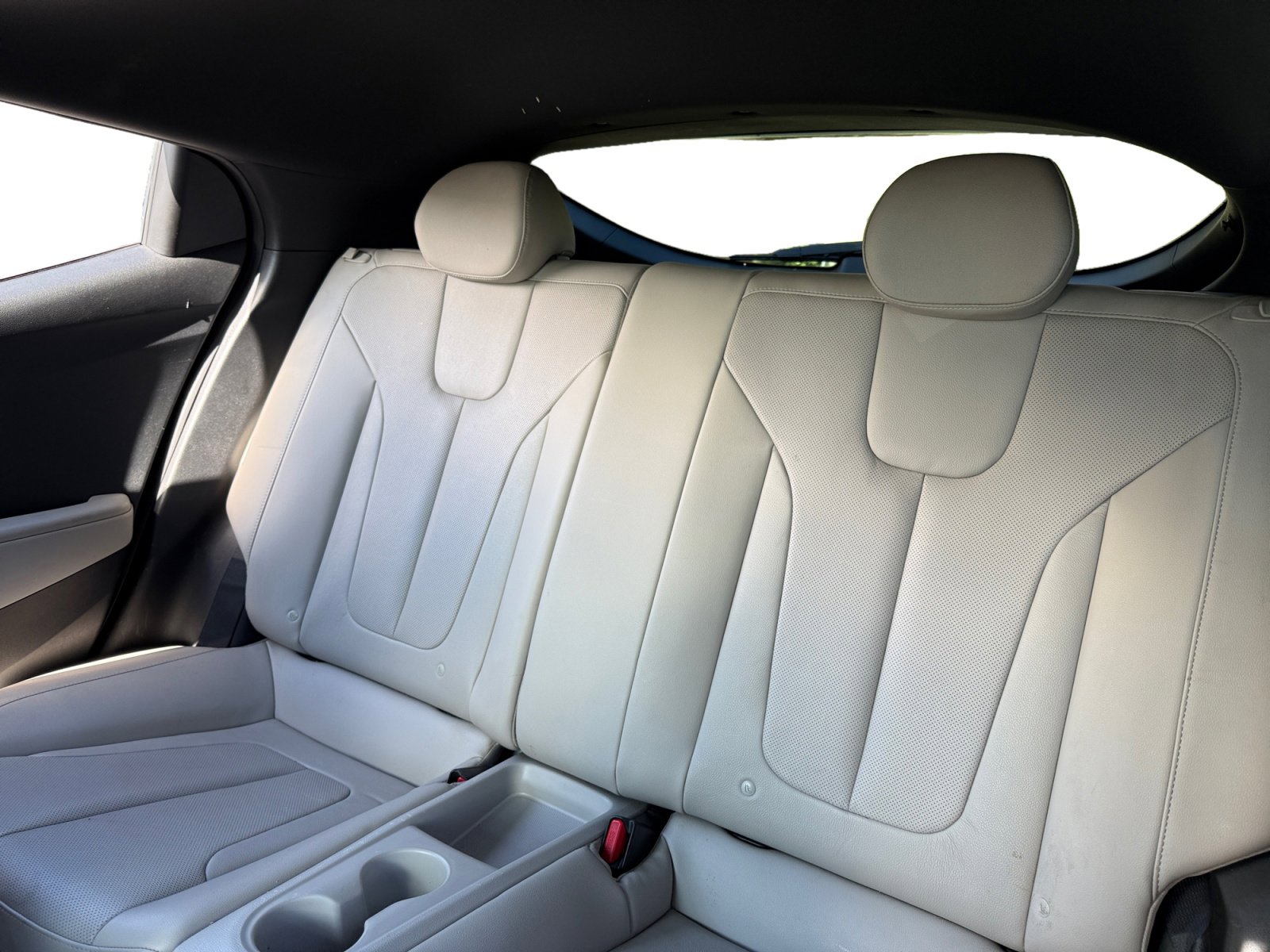 Used 2019 Hyundai Veloster Turbo Ultimate image 13