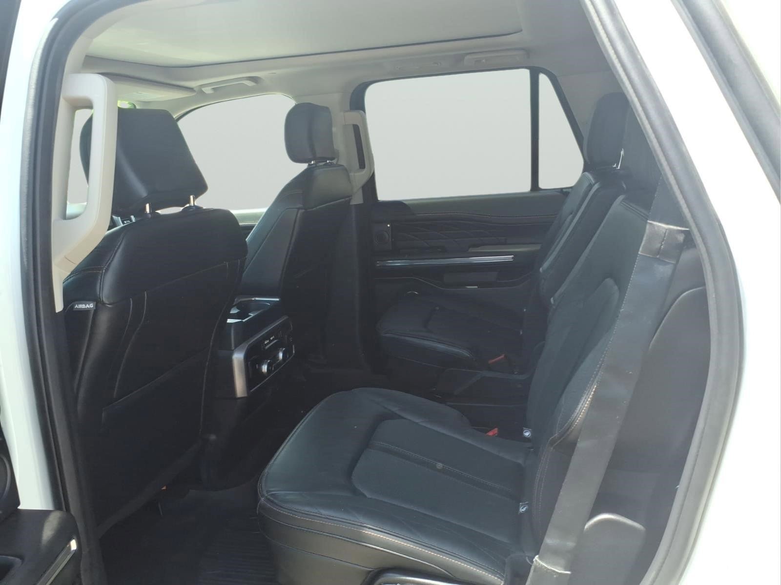Used 2020 Ford Expedition Platinum AWD/4WD image 9