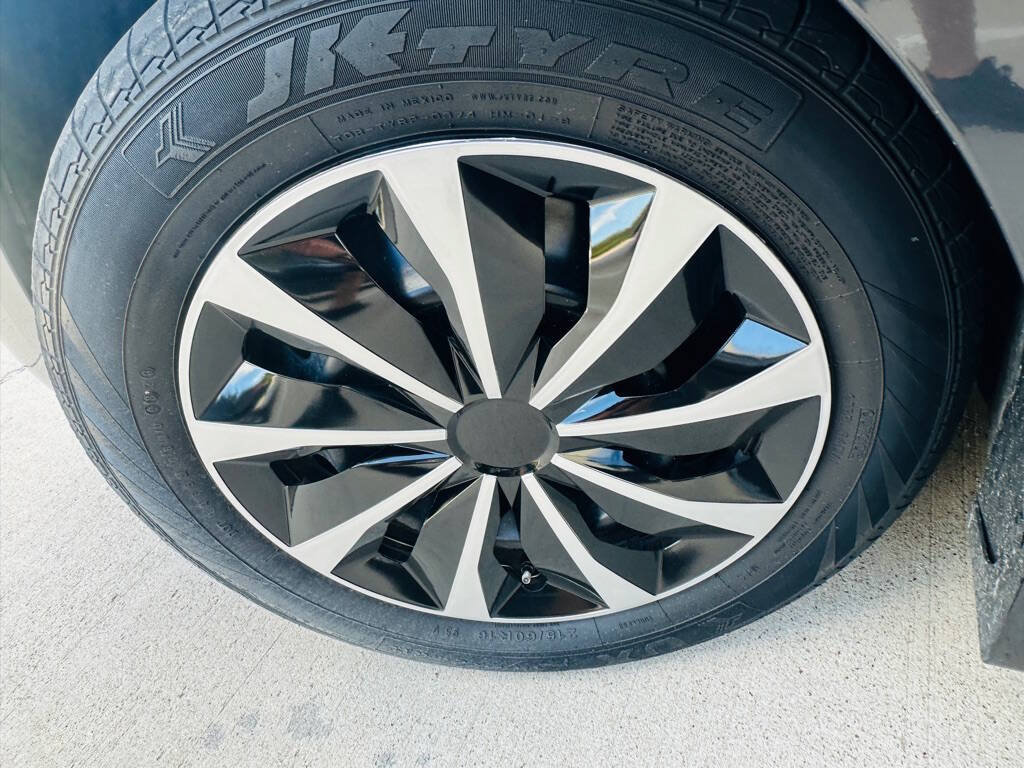 Used 2015 Nissan Altima 2.5 S FWD image 25