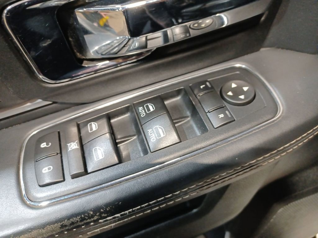 Used 2017 RAM 1500 Limited image 15