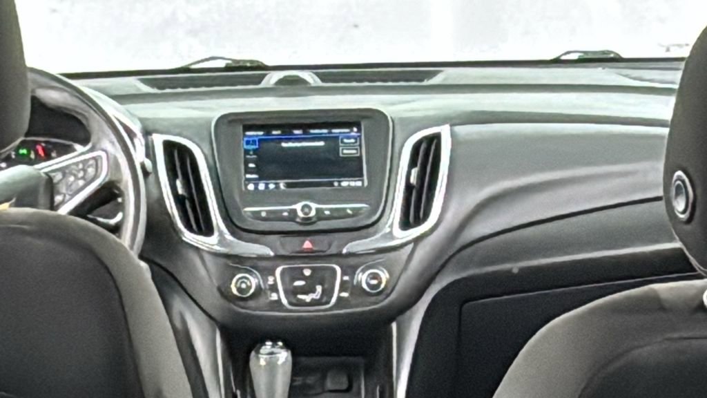 Used 2019 Chevrolet Equinox LT image 16