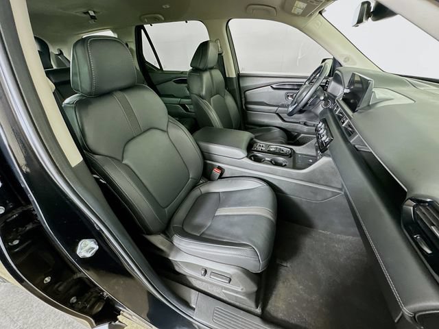 Used 2025 Honda Pilot EX-L image 7