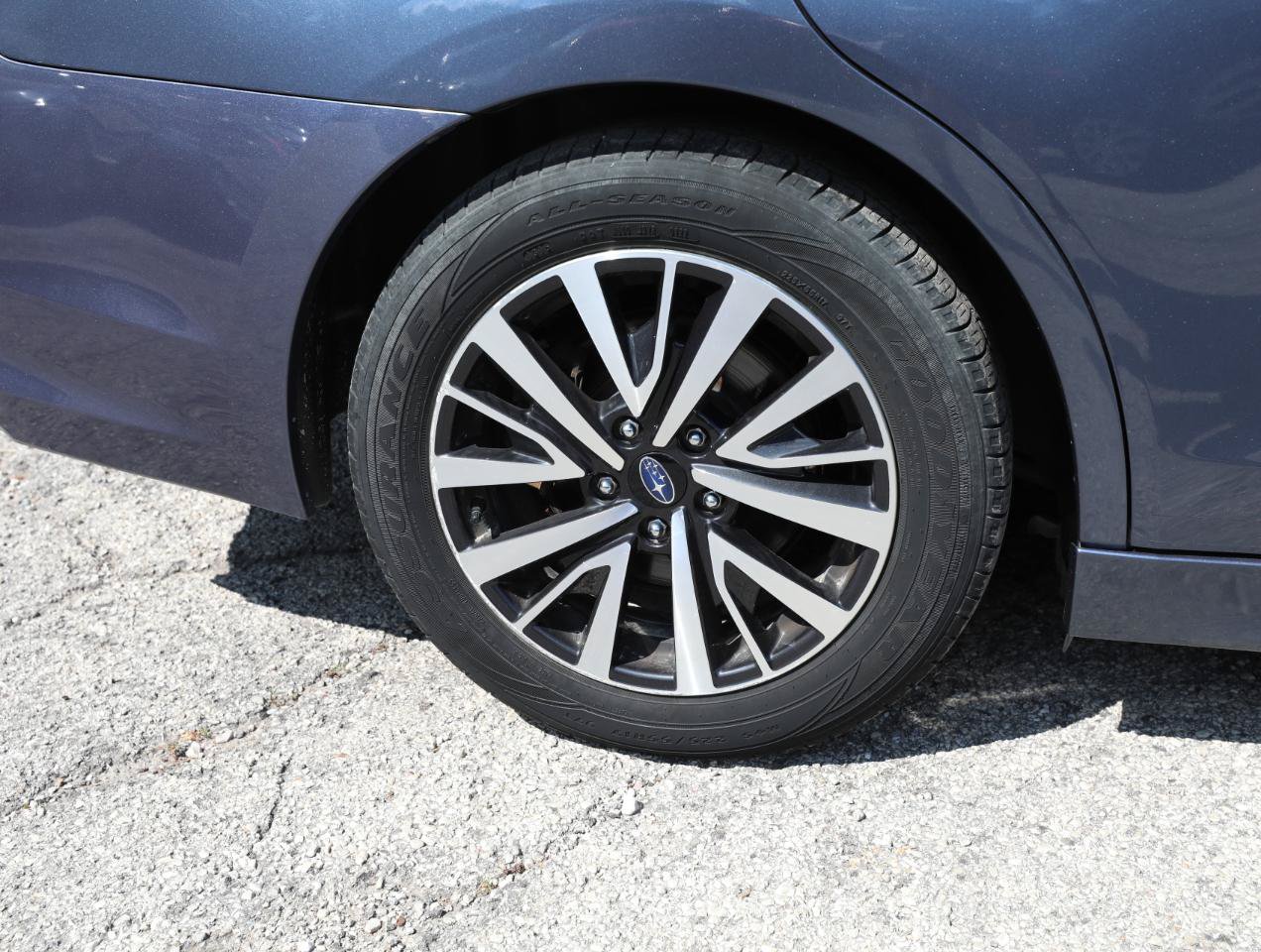 Used 2018 Subaru Legacy 2.5i Premium w/ Eyesight & BSD & Rcta & HBA AWD/4WD image 10