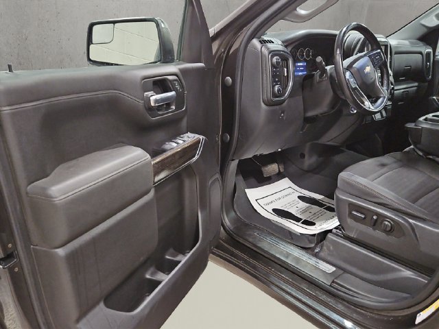 Used 2021 Chevrolet Silverado 1500 LT AWD/4WD image 11