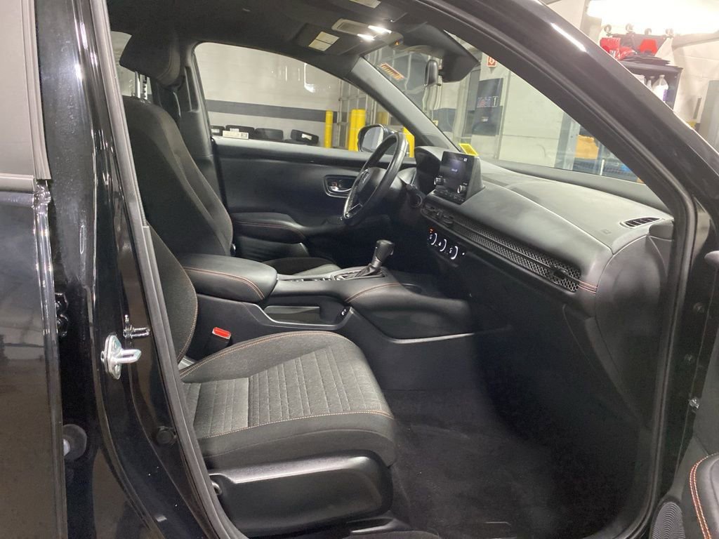Certified 2023 Honda HR-V Sport image 12