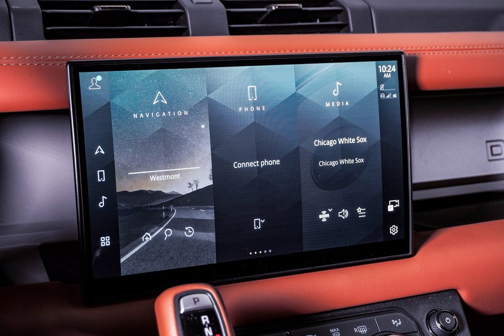 Used 2025 Land Rover Defender 110 image 22