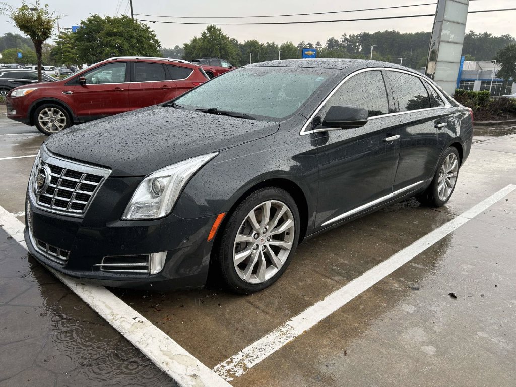 Used 2015 Cadillac XTS Luxury w/ Driver Awareness Package FWD image 5