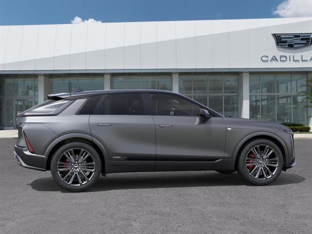 New 2026 Cadillac Lyriq V AWD/4WD image 6