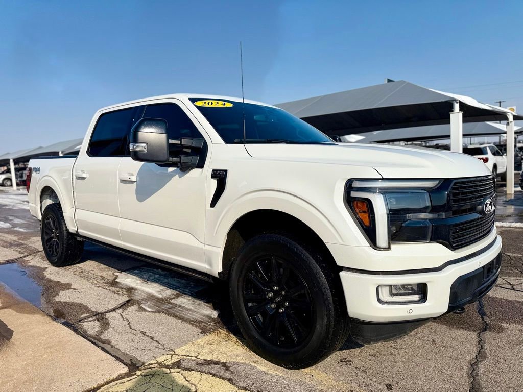 Used 2024 Ford F150 Platinum w/ FX4 Off-Road Package image 3