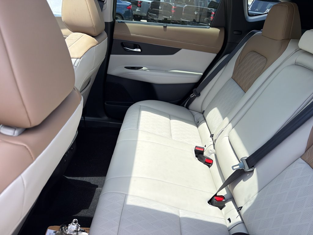 New 2026 Nissan Murano Platinum w/ Cargo Package AWD/4WD image 32