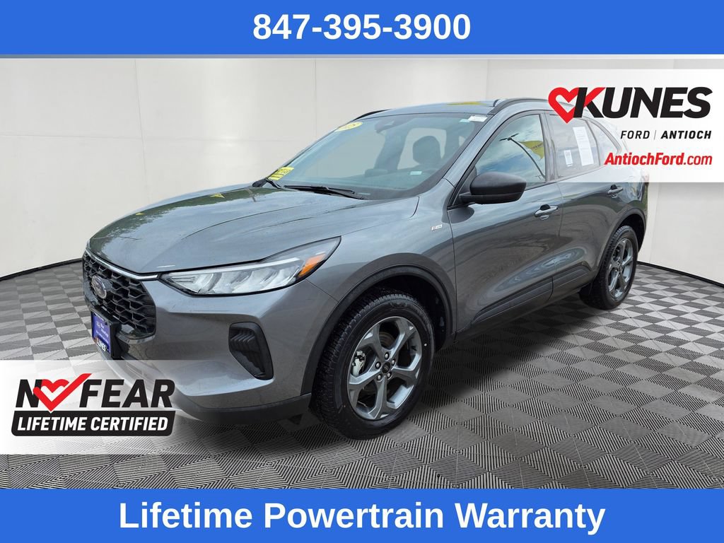 Certified 2025 Ford Escape ST-Line AWD/4WD image 3
