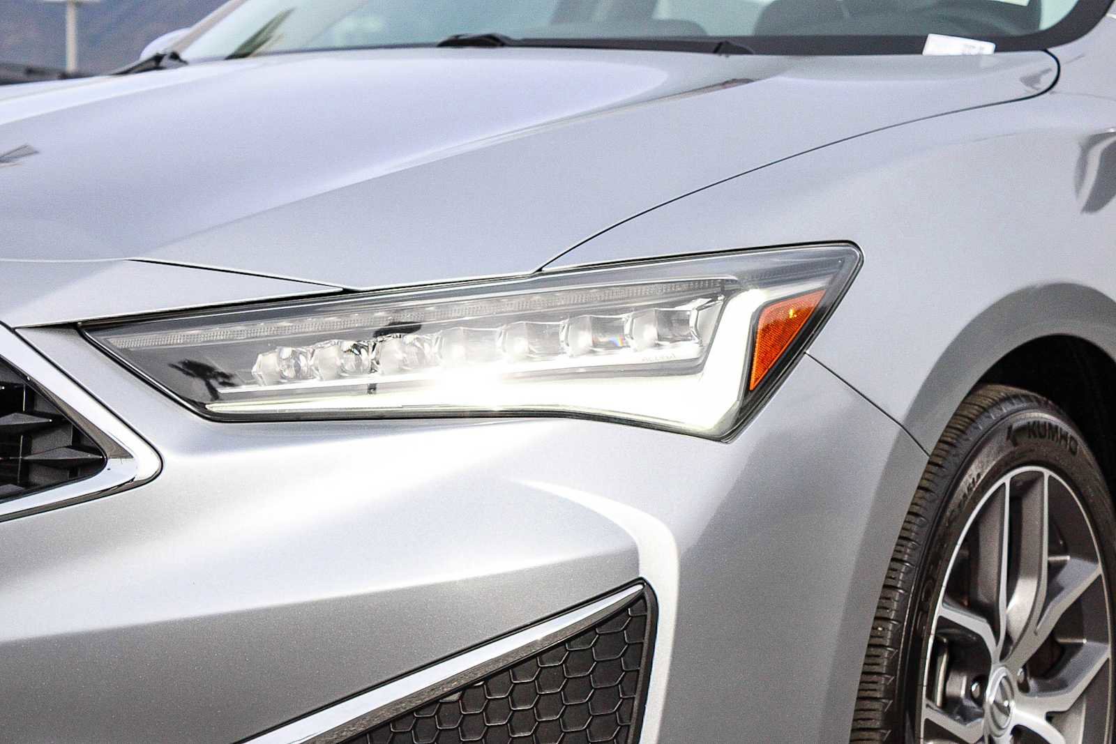 Used 2020 Acura ILX w/ Premium Package image 10