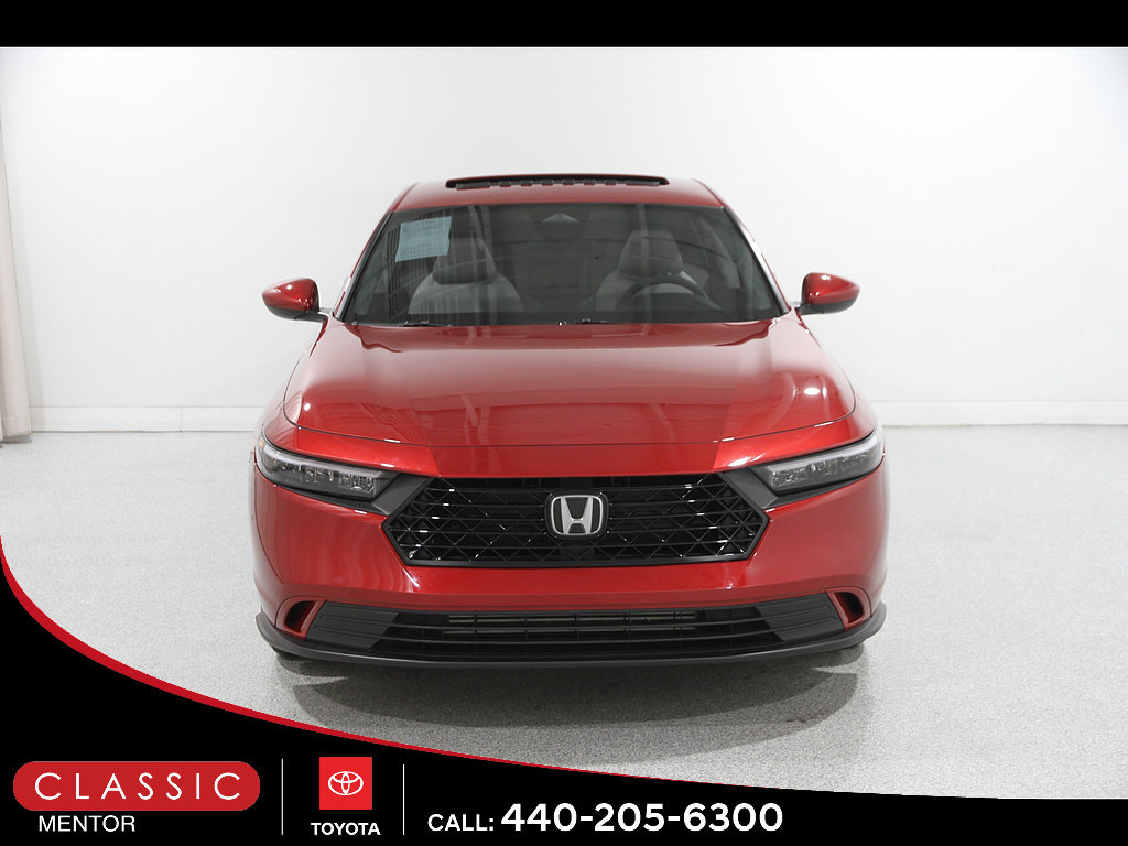 Used 2024 Honda Accord EX image 2