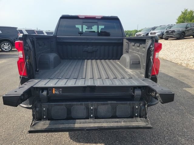 Used 2025 Chevrolet Silverado 1500 RST AWD/4WD image 11