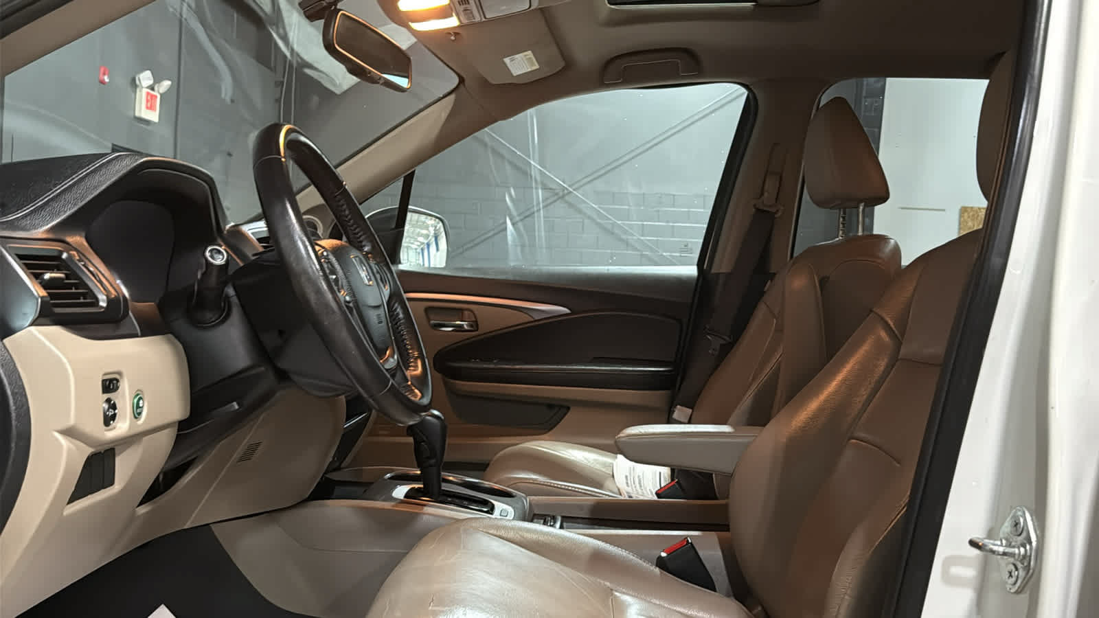 Used 2017 Honda Pilot EX-L image 9