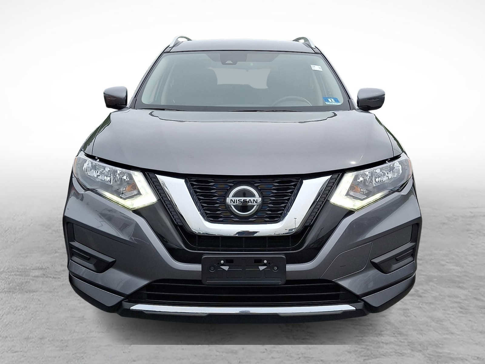 Used 2020 Nissan Rogue SV w/ Premium Package AWD/4WD image 2