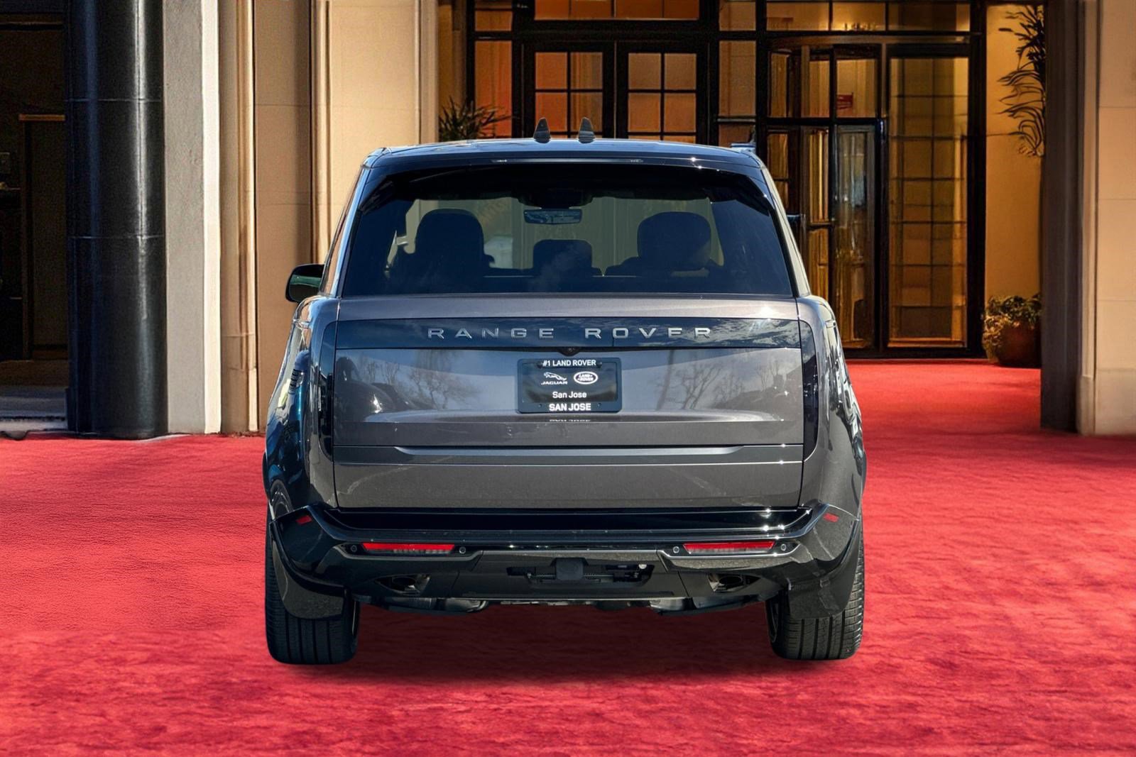 New 2026 Land Rover Range Rover Long Wheelbase SE image 11